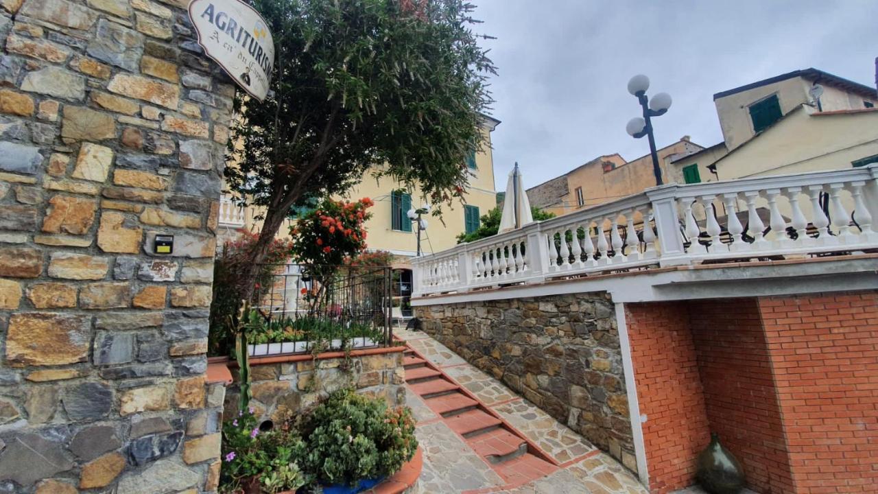 Agriturismo A Ca Du Cappellan Villa Imperia Bagian luar foto